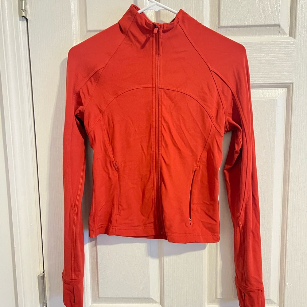 Lululemon define Nulu jacket size 6